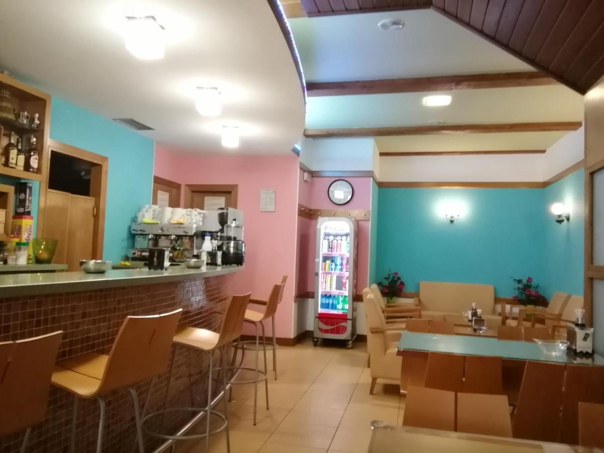 Pico Sacro I Hostal-Pension サンティアゴ・デ・コンポステーラ エクステリア 写真
