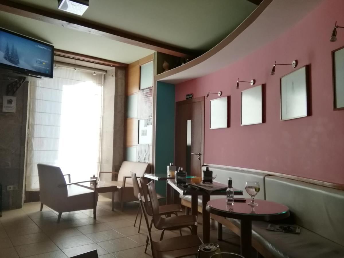 Pico Sacro I Hostal-Pension サンティアゴ・デ・コンポステーラ エクステリア 写真