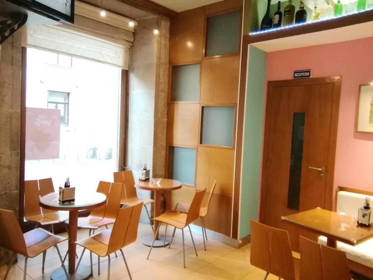 Pico Sacro I Hostal-Pension サンティアゴ・デ・コンポステーラ エクステリア 写真