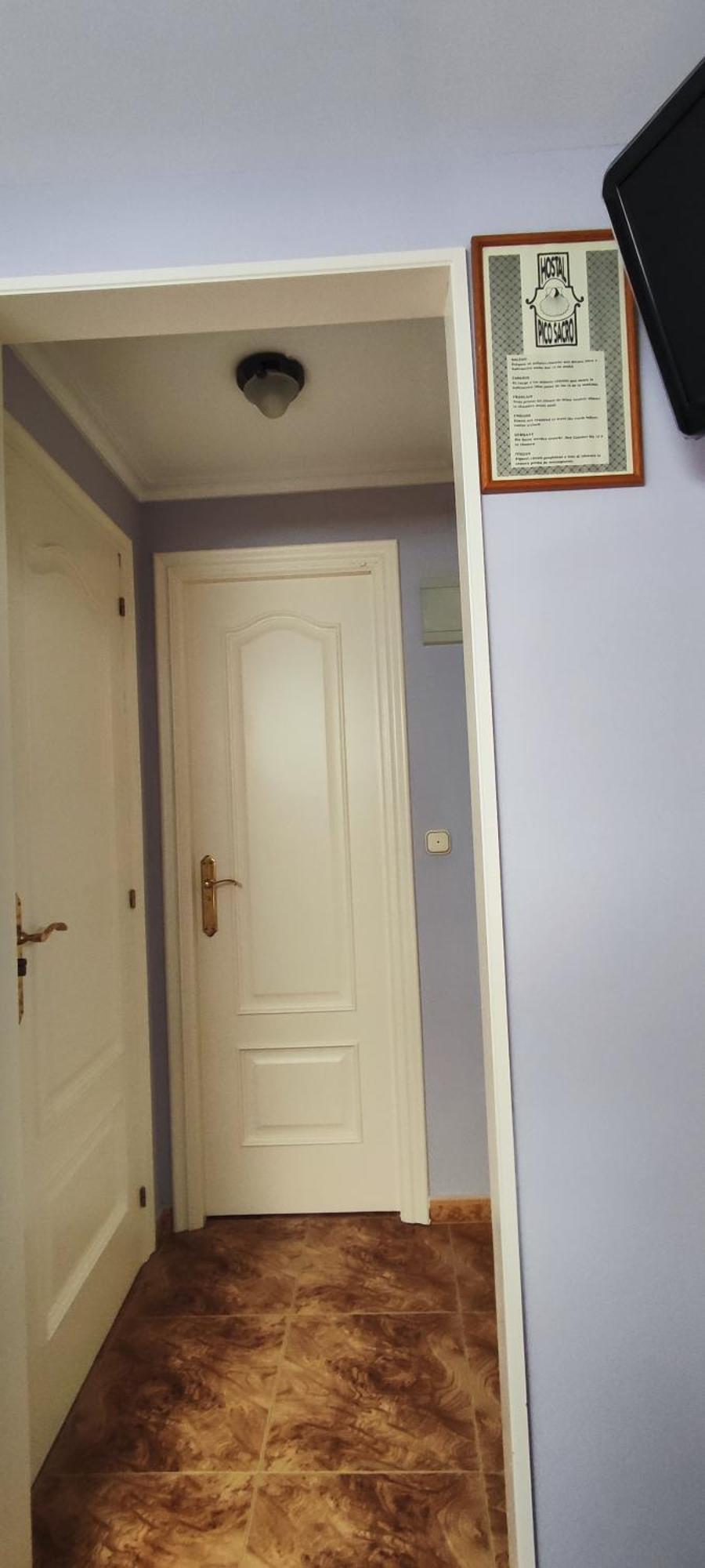 Pico Sacro I Hostal-Pension サンティアゴ・デ・コンポステーラ 部屋 写真