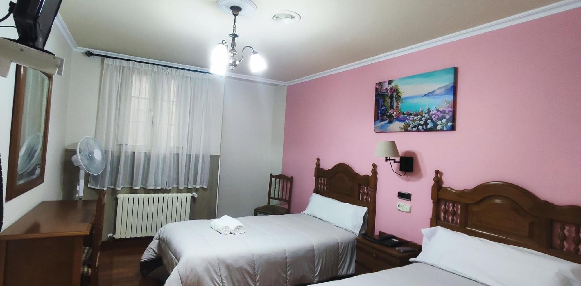 Pico Sacro I Hostal-Pension サンティアゴ・デ・コンポステーラ 部屋 写真