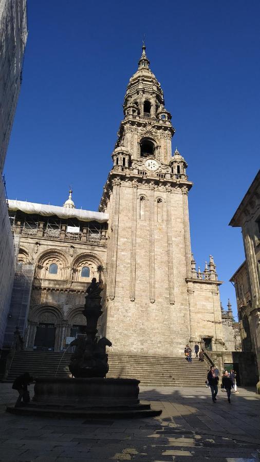 Pico Sacro I Hostal-Pension サンティアゴ・デ・コンポステーラ エクステリア 写真